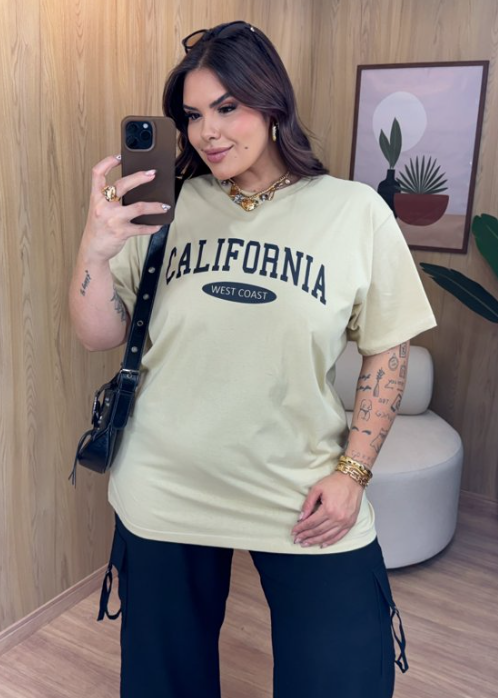 T SHIRT OVERSIZE GRINGA CALIFORNIA MODA PLUS