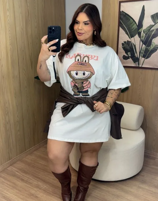 CAMISÃO OVER LABUBU MODA PLUS