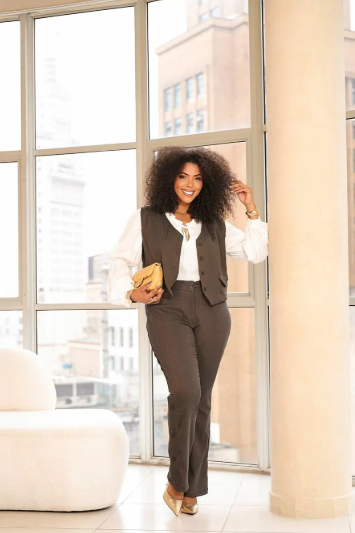 COLETE VANCOUVER MODA PLUS