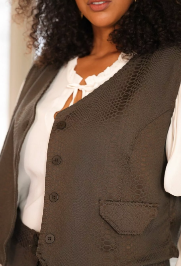 COLETE VANCOUVER MODA PLUS