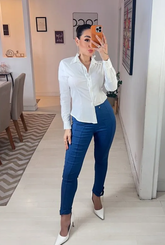 Calça Montaria com Recortes Lia