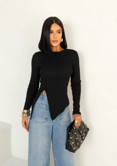 Blusinha Assimétrica Lana